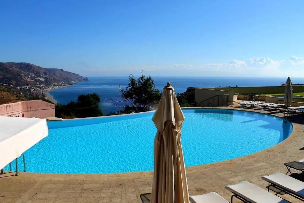 Taormina Coral Apartment - Taormina Holidays